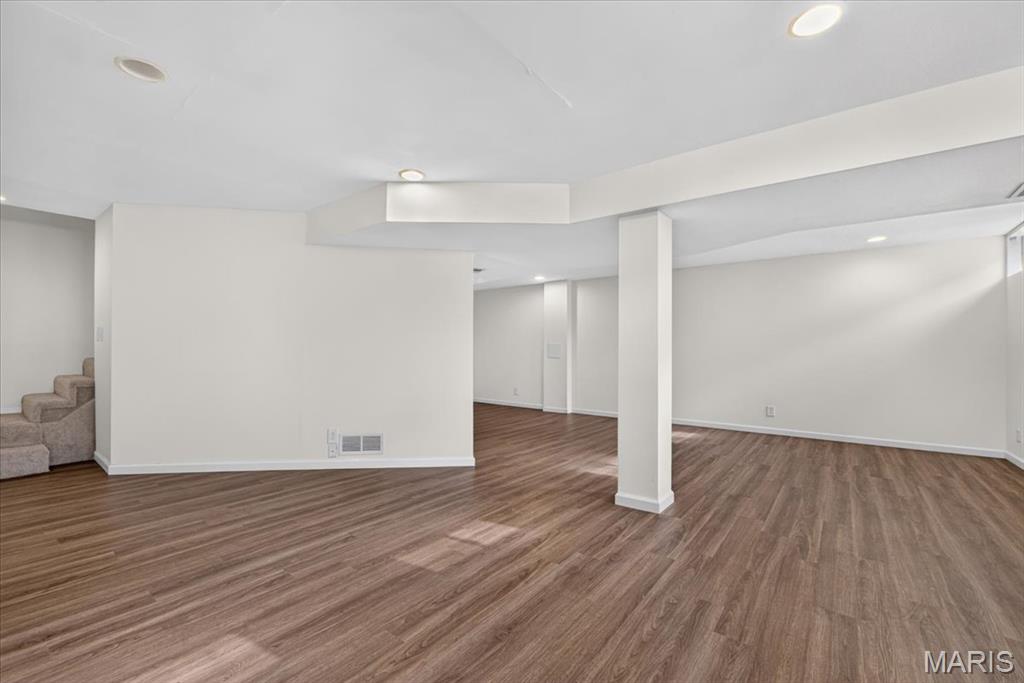 151 Royallsprings Parkway Property Photo 36