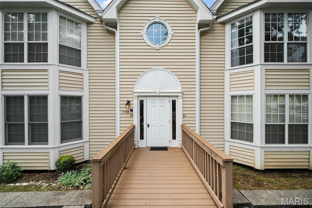 1508 Whispering Creek Drive C Property Photo 2