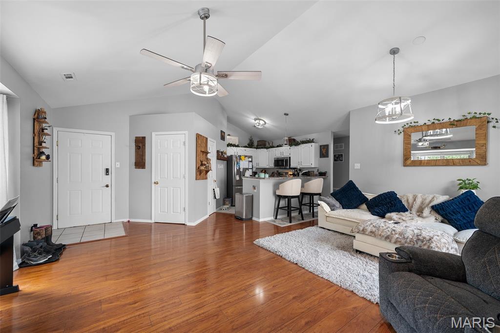 1508 Whispering Creek Drive C Property Photo 6
