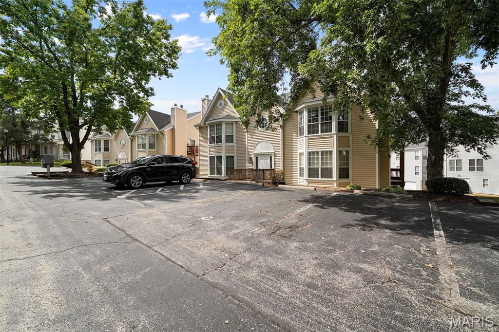 1508 Whispering Creek Drive C Property Photo 32
