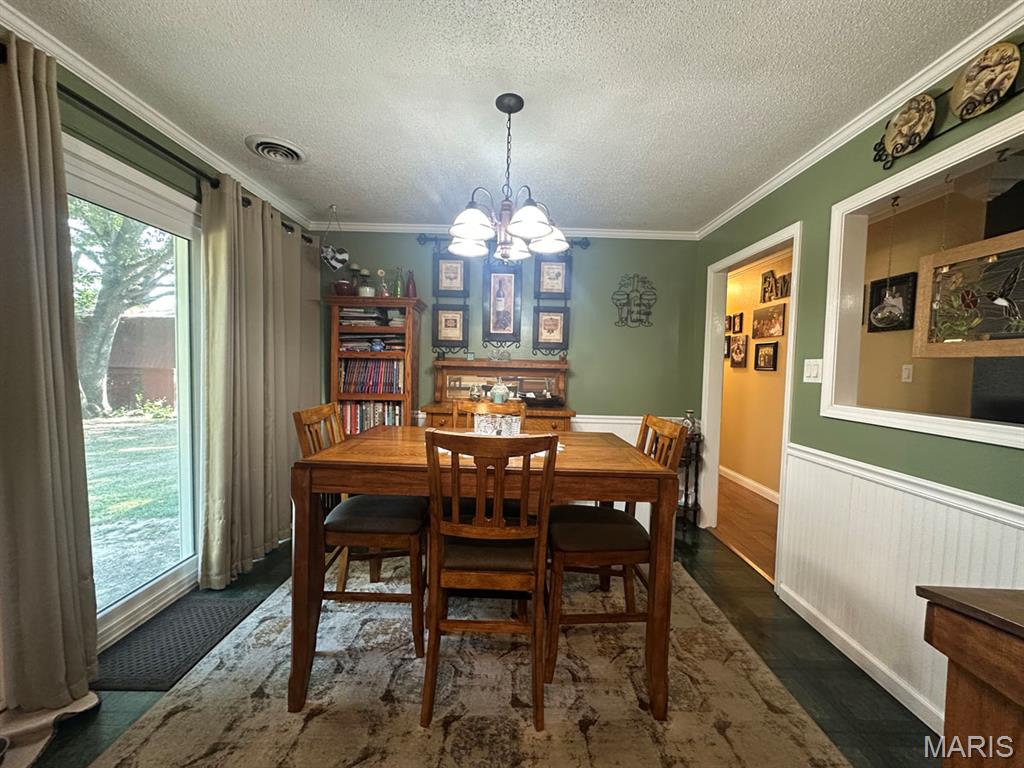 17237 Sam Drive Property Photo 10