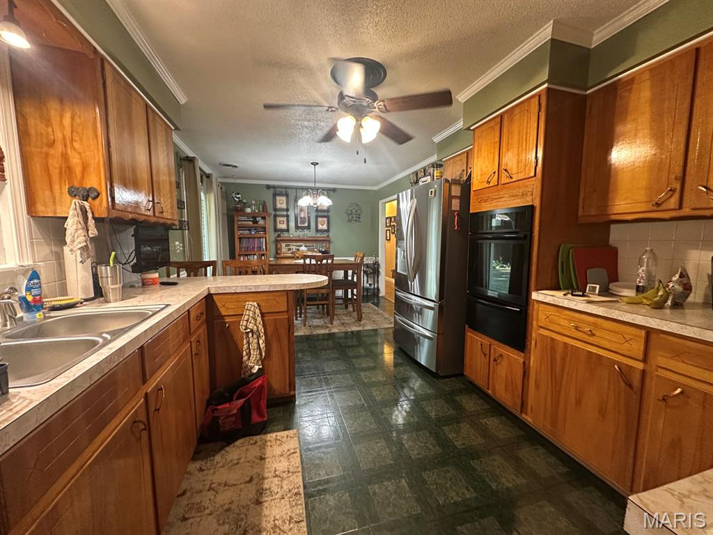 17237 Sam Drive Property Photo 14