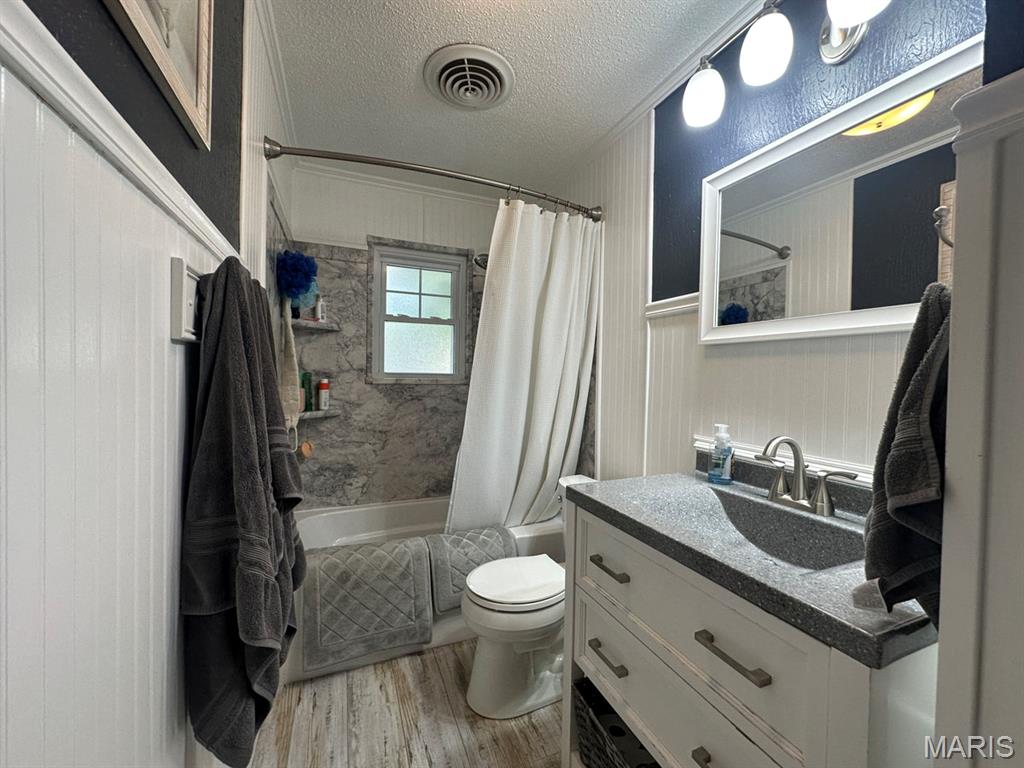 17237 Sam Drive Property Photo 17