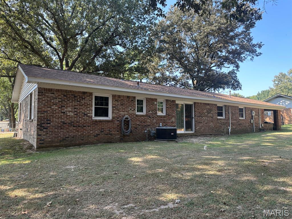 17237 Sam Drive Property Photo 23