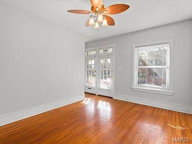 2901 Sidney Street Property Photo 3