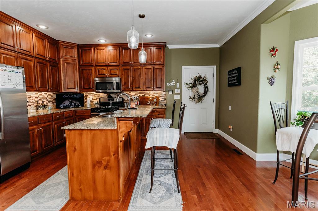 17310 Long Ridge Property Photo 3
