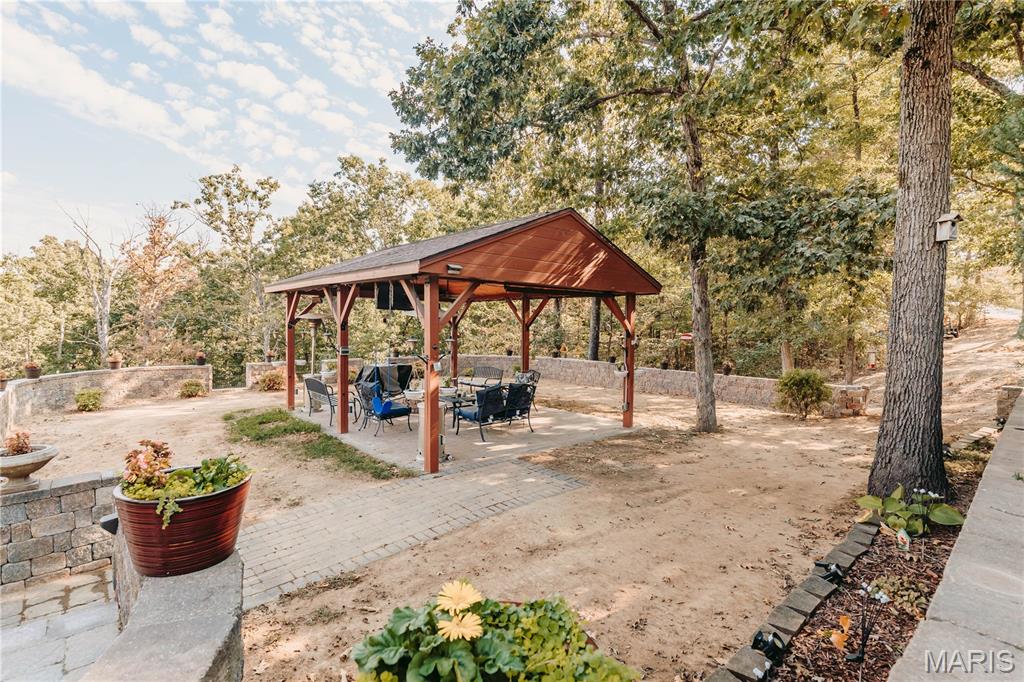 17310 Long Ridge Property Photo 8