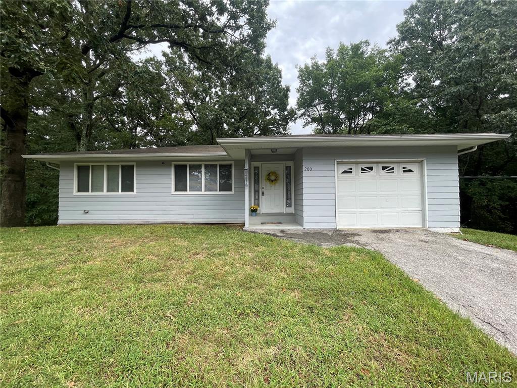 200 Meinhardt Drive Property Photo 1
