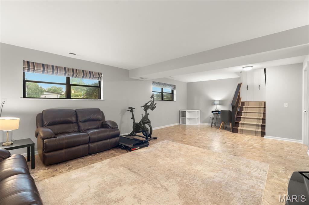 1 Buckingham Drive Property Photo 26