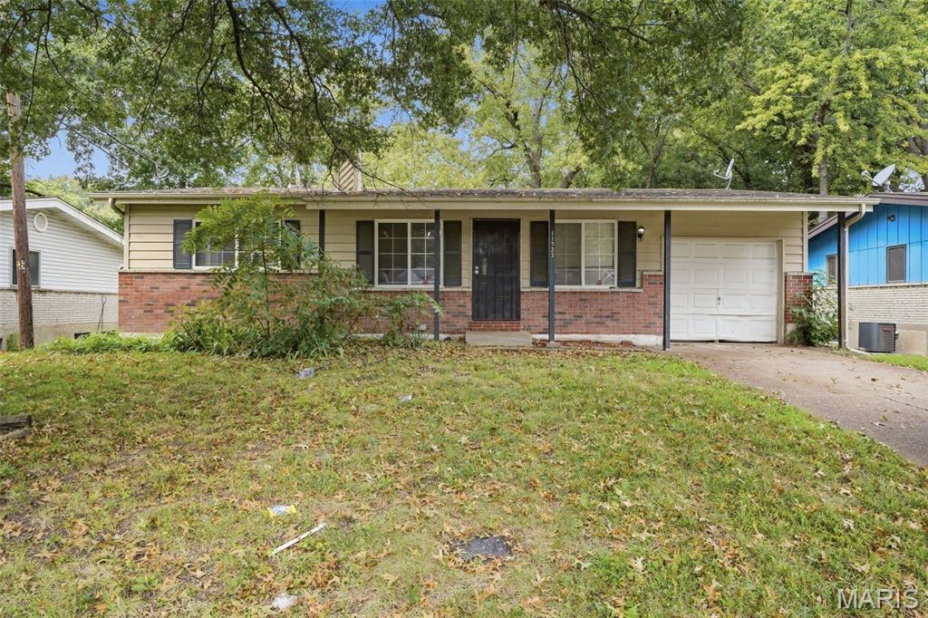 11723 Criterion Avenue Property Photo 1