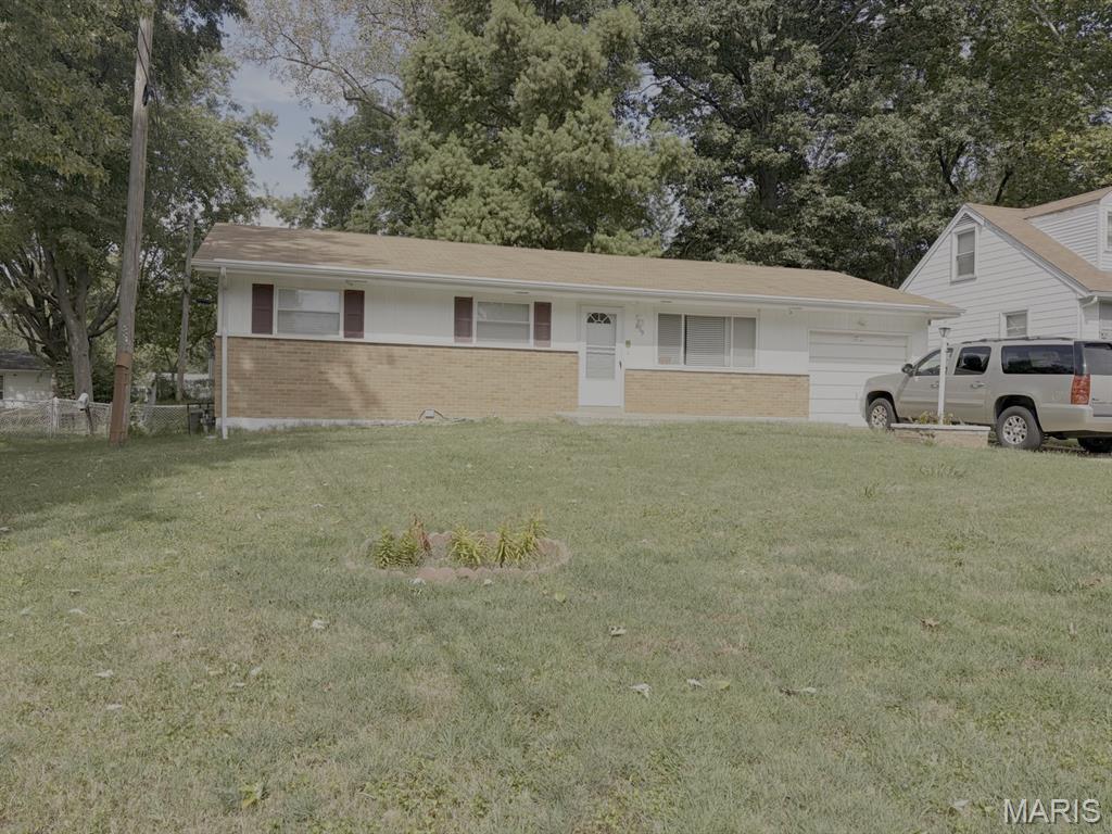 839 Font Lane