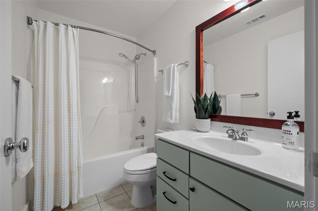4246 Olive Street Property Photo 25