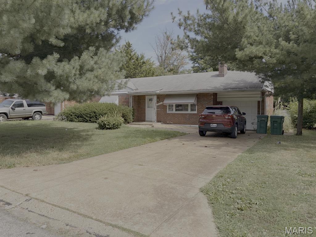 9266 Waldorf Drive Property Photo 1
