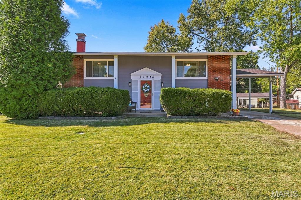 11935 Woodedvalley Court Property Photo