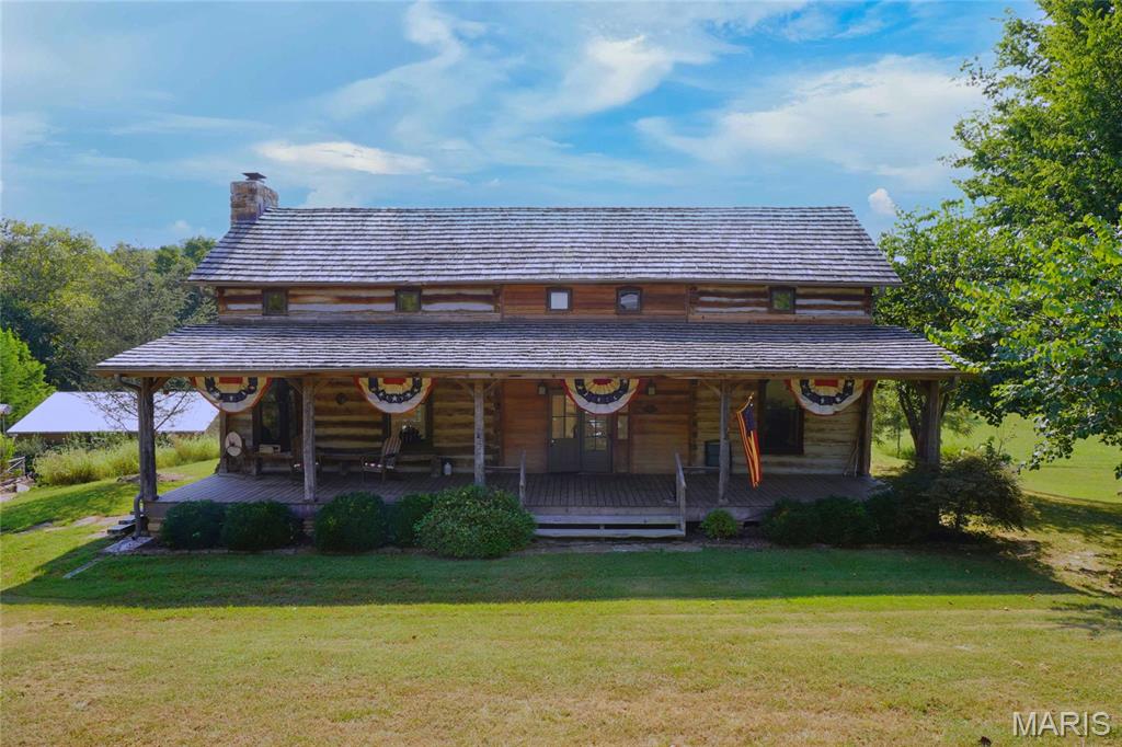 2136 Walz Road Property Photo 1