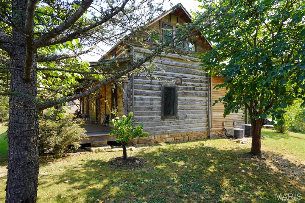 2136 Walz Road Property Photo 3
