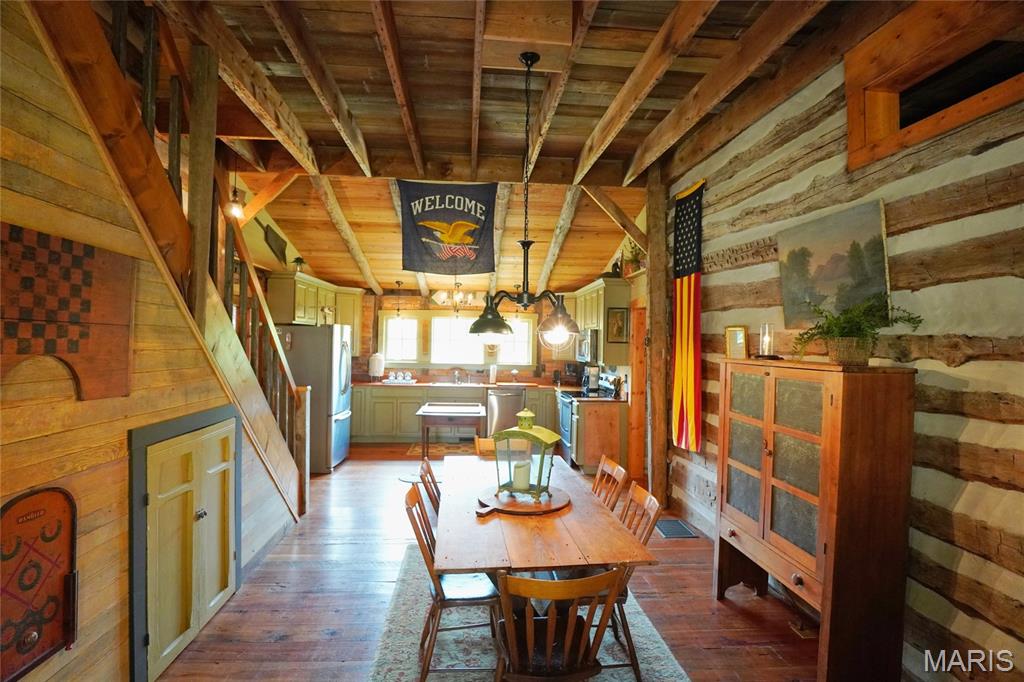 2136 Walz Road Property Photo 12