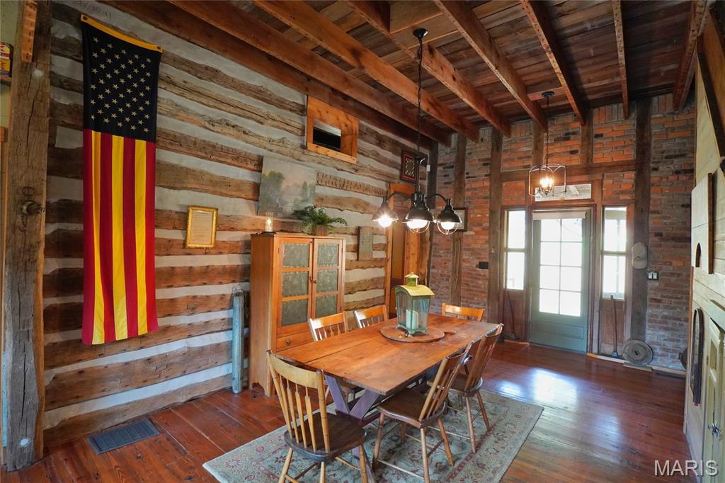 2136 Walz Road Property Photo 17