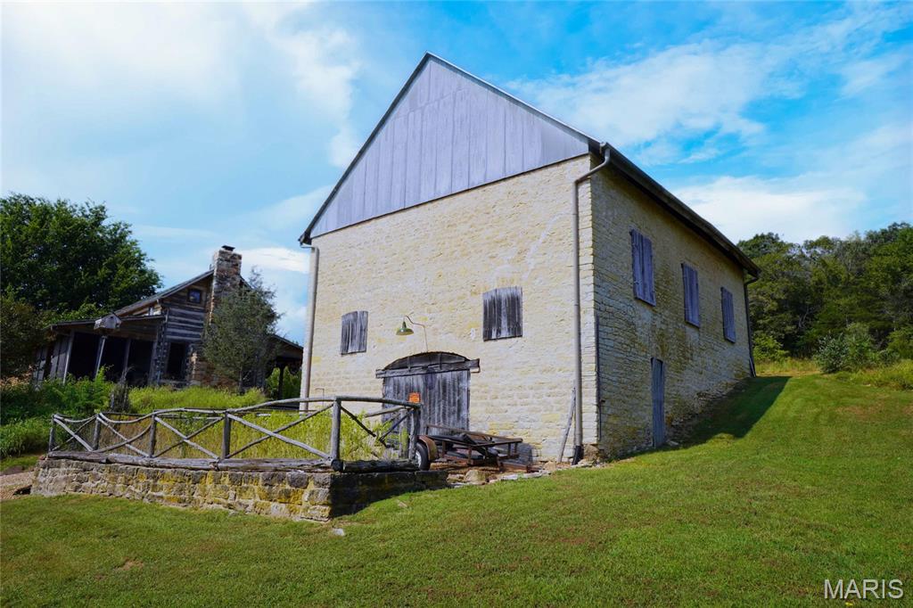 2136 Walz Road Property Photo 44