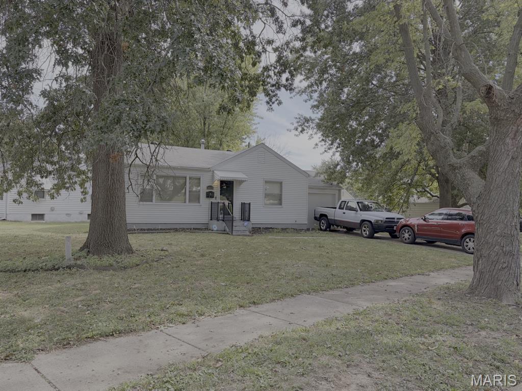 10326 Ashbrook Drive Property Photo 1