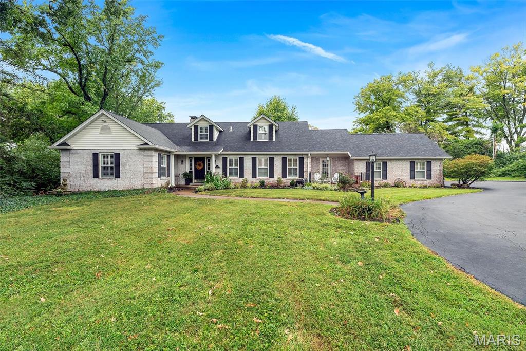 14 Long Meadows Lane Property Photo 1