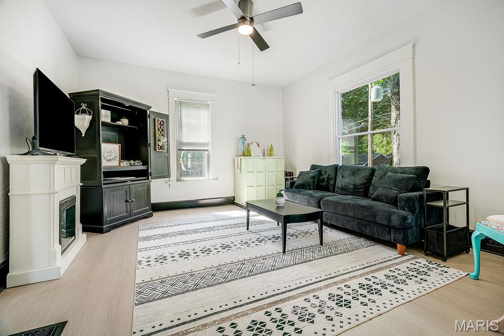 834 Douglas Street Property Photo 15