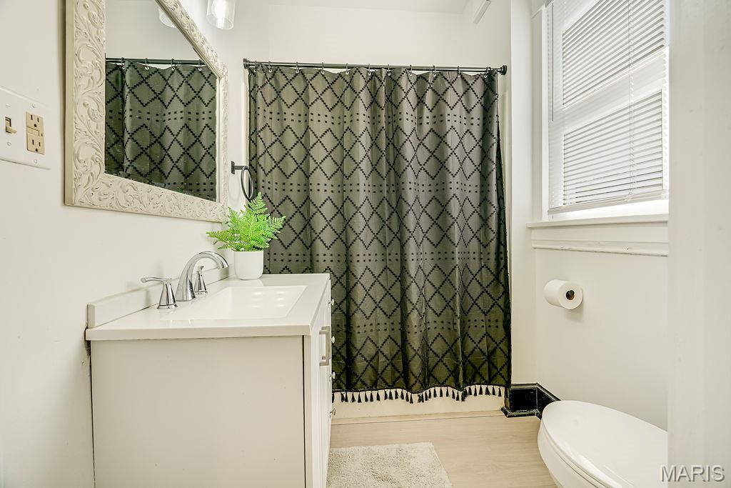 834 Douglas Street Property Photo 19