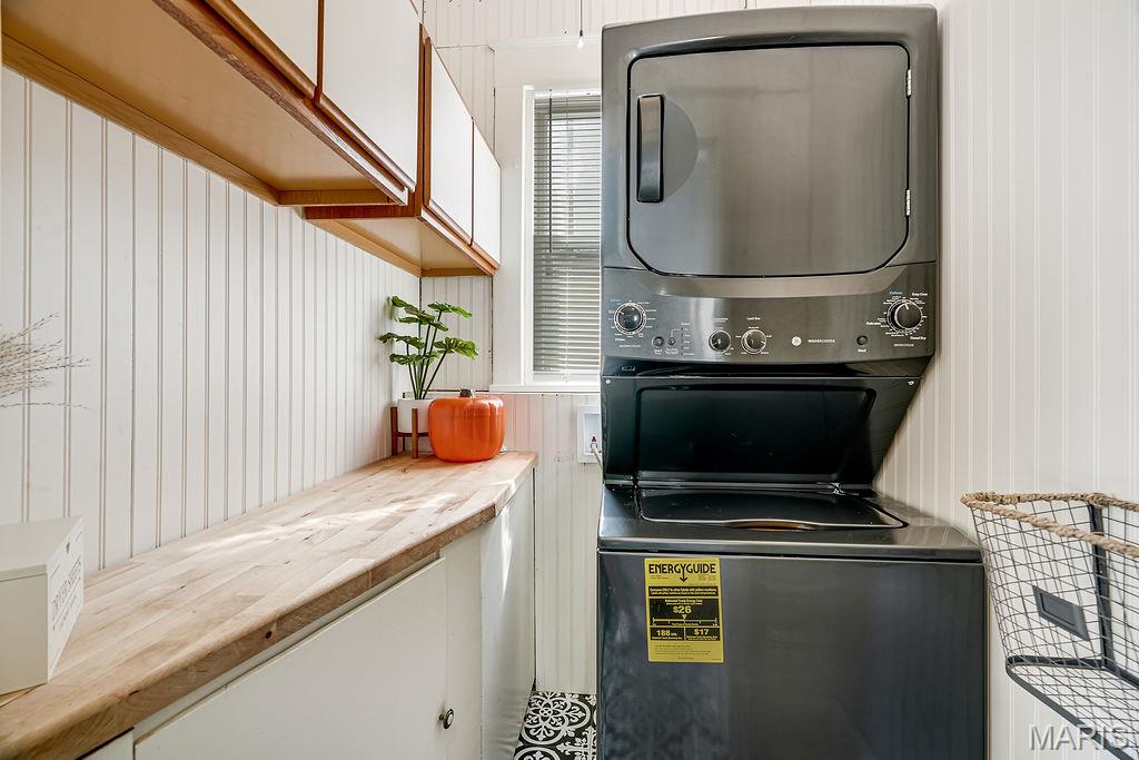 834 Douglas Street Property Photo 26