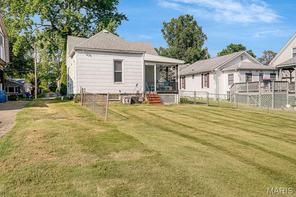 834 Douglas Street Property Photo 31