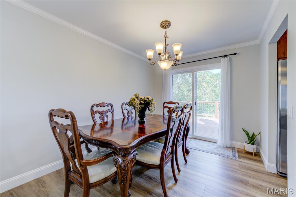 307 Twistedoak Court Property Photo 10