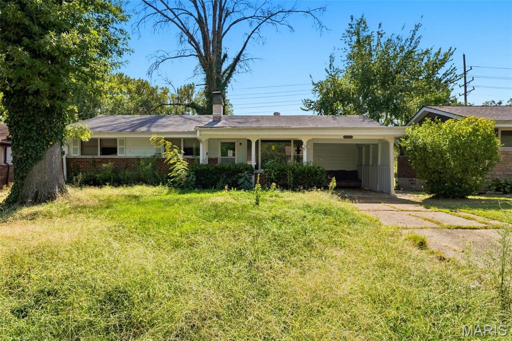 2352 Collett Drive Property Photo 1