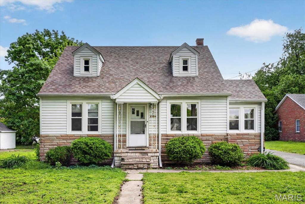 2304 Caseyville Avenue Property Photo 1
