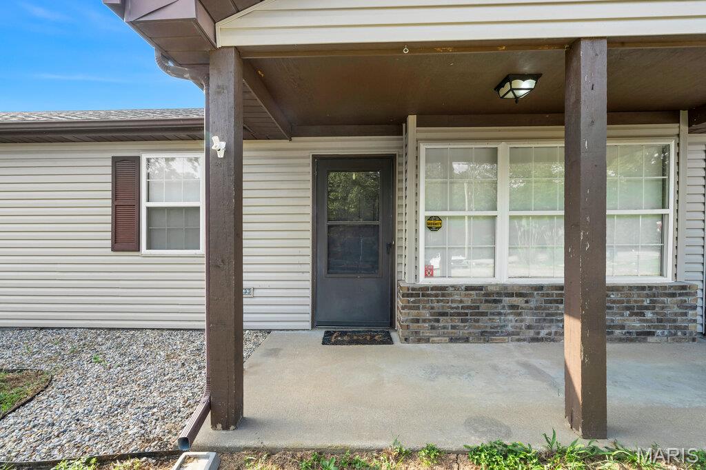 19034 Royal Drive Property Photo 2