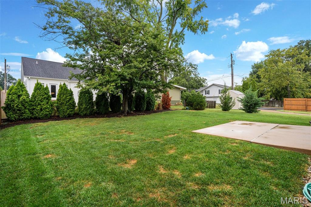 806 Windemere Avenue Property Photo 17