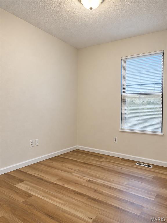 5445 Redbird Cove Property Photo 4