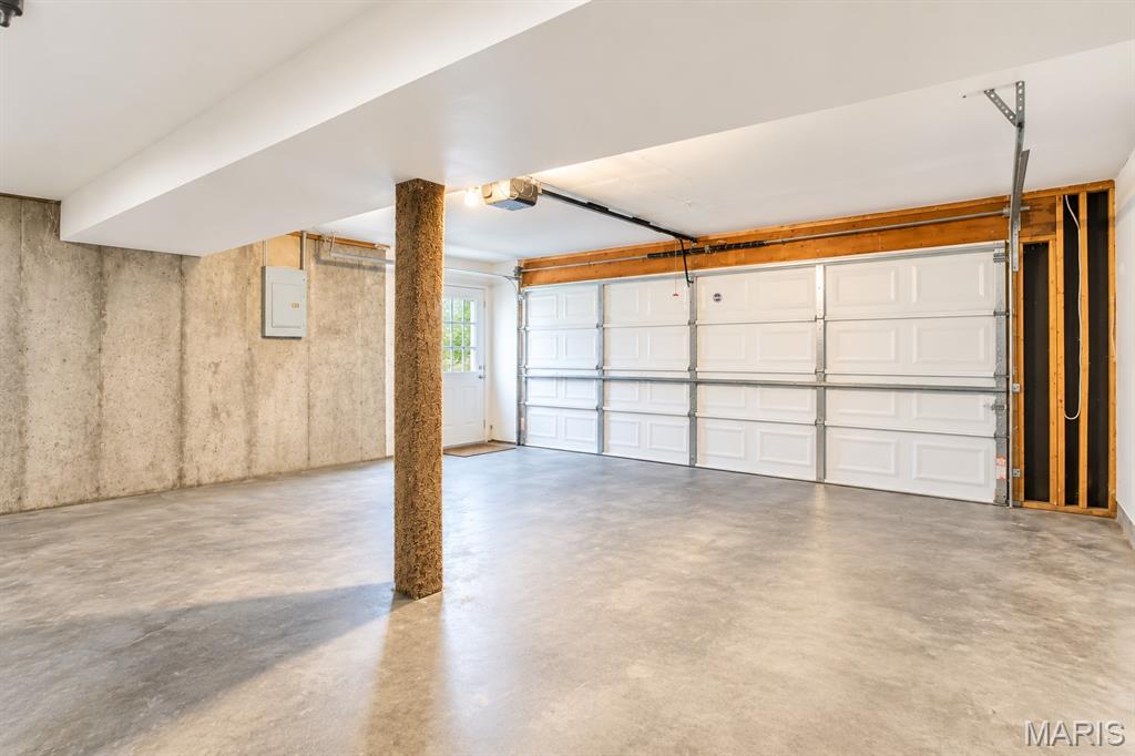 5445 Redbird Cove Property Photo 8