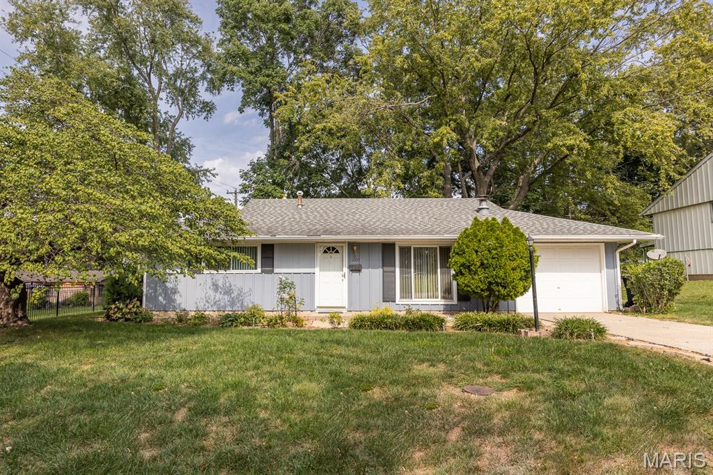 1205 Salem Drive Property Photo 1
