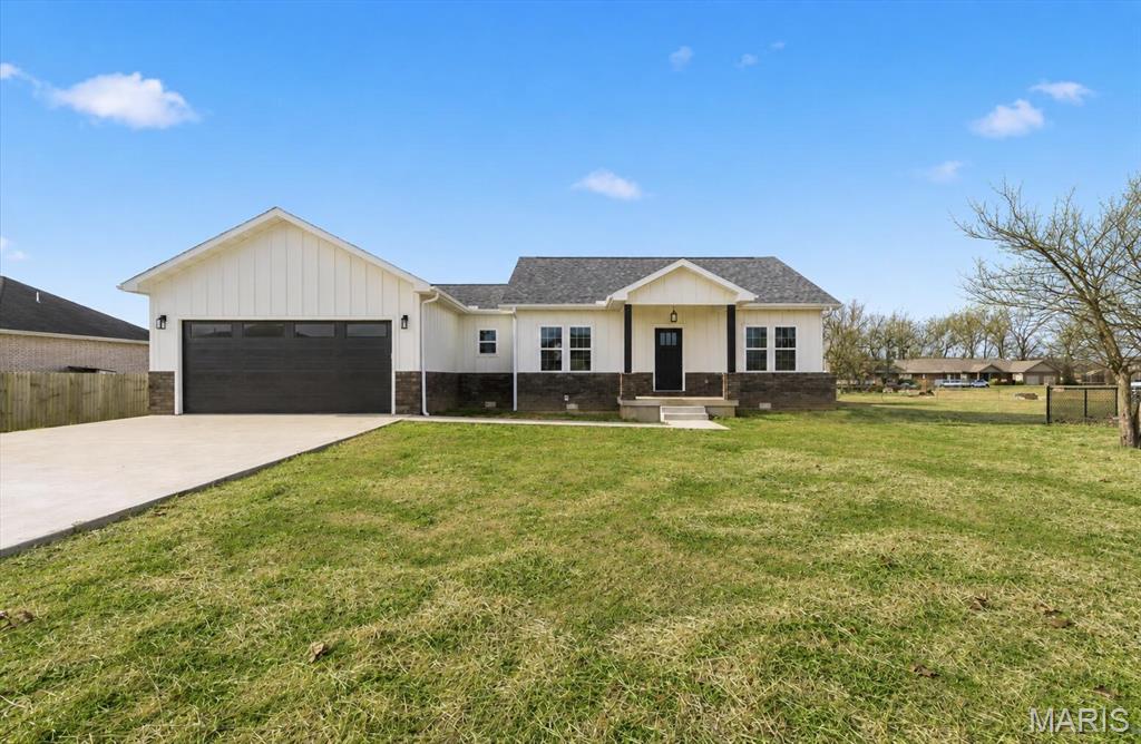 2707 M- Mayfield Drive Property Photo 1