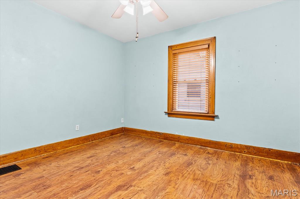 305 W White Street Property Photo 6