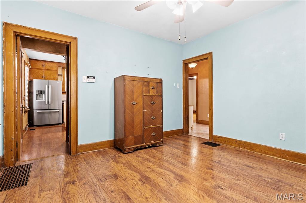 305 W White Street Property Photo 17