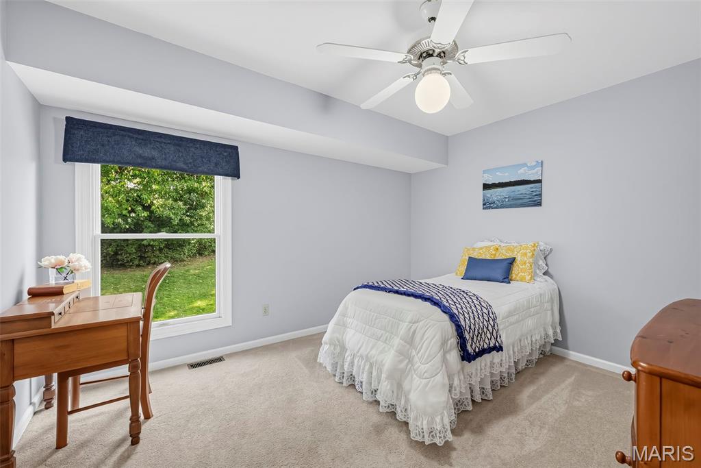 5026 Southridge Park Drive Property Photo 28