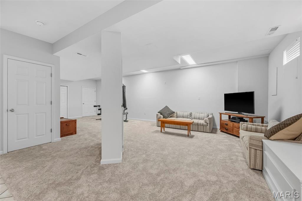 5026 Southridge Park Drive Property Photo 36