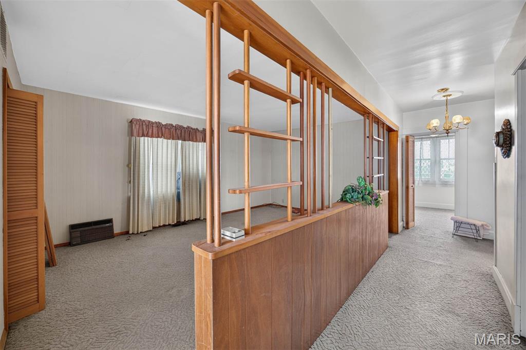 102 E State Street Property Photo 13