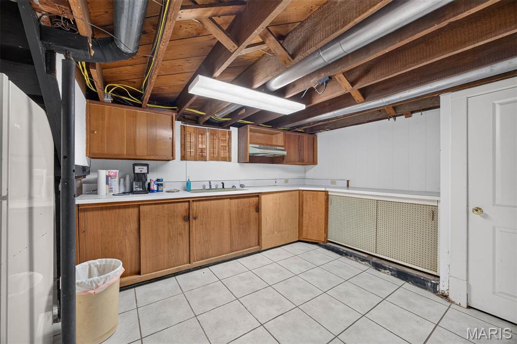 102 E State Street Property Photo 26