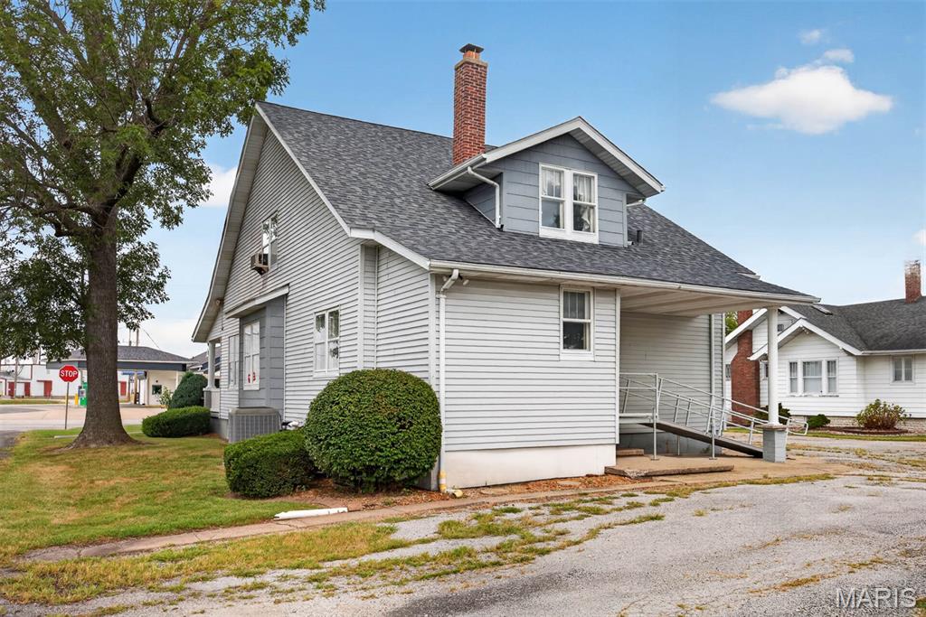 102 E State Street Property Photo 31