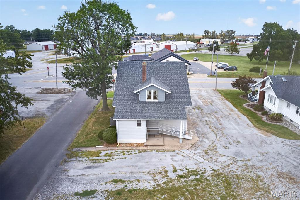 102 E State Street Property Photo 33