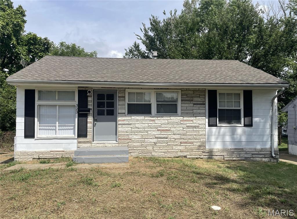 323 Crawford Road Property Photo 1