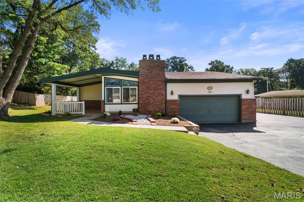 10530 Twilight Drive Property Photo 1