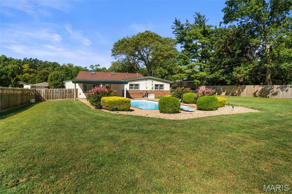 10530 Twilight Drive Property Photo 3
