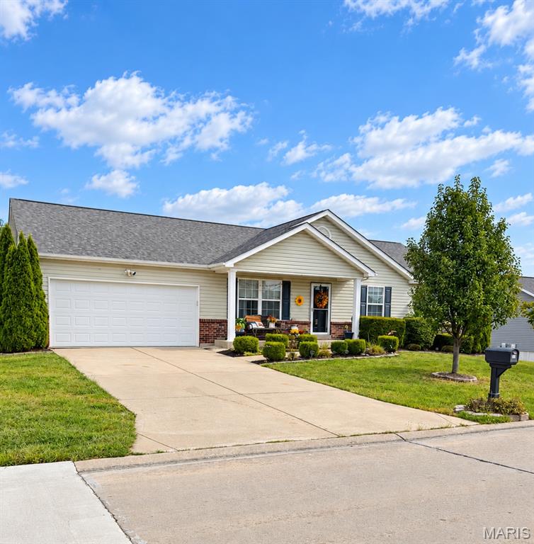 511 Glen Eagle Drive Property Photo 1